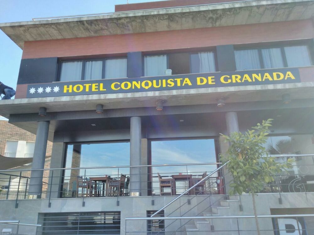 Yit Conquista De Granada Hotel Peligros Exterior foto
